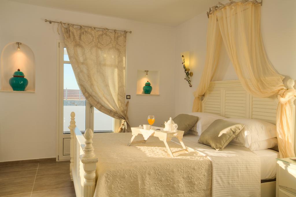 Miland Suites Adamantas  Bagian luar foto